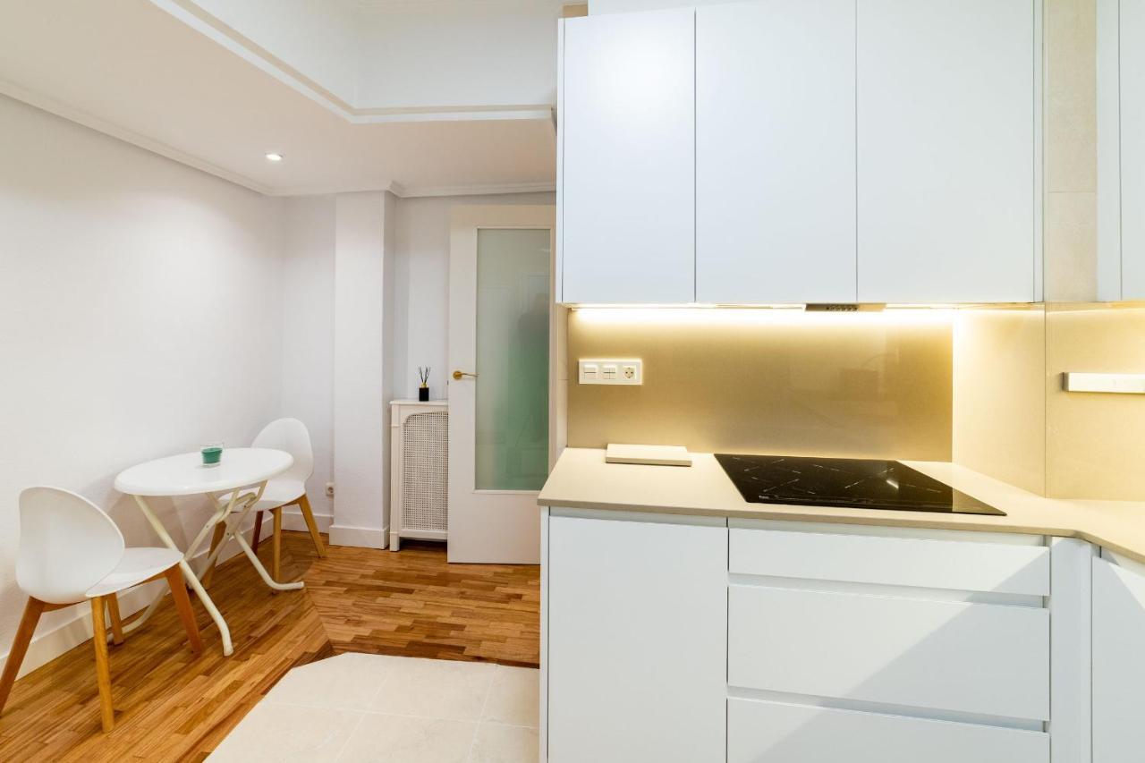 Cute And Comfy Apartment By Cisan Rentals Сан Себастиан Екстериор снимка